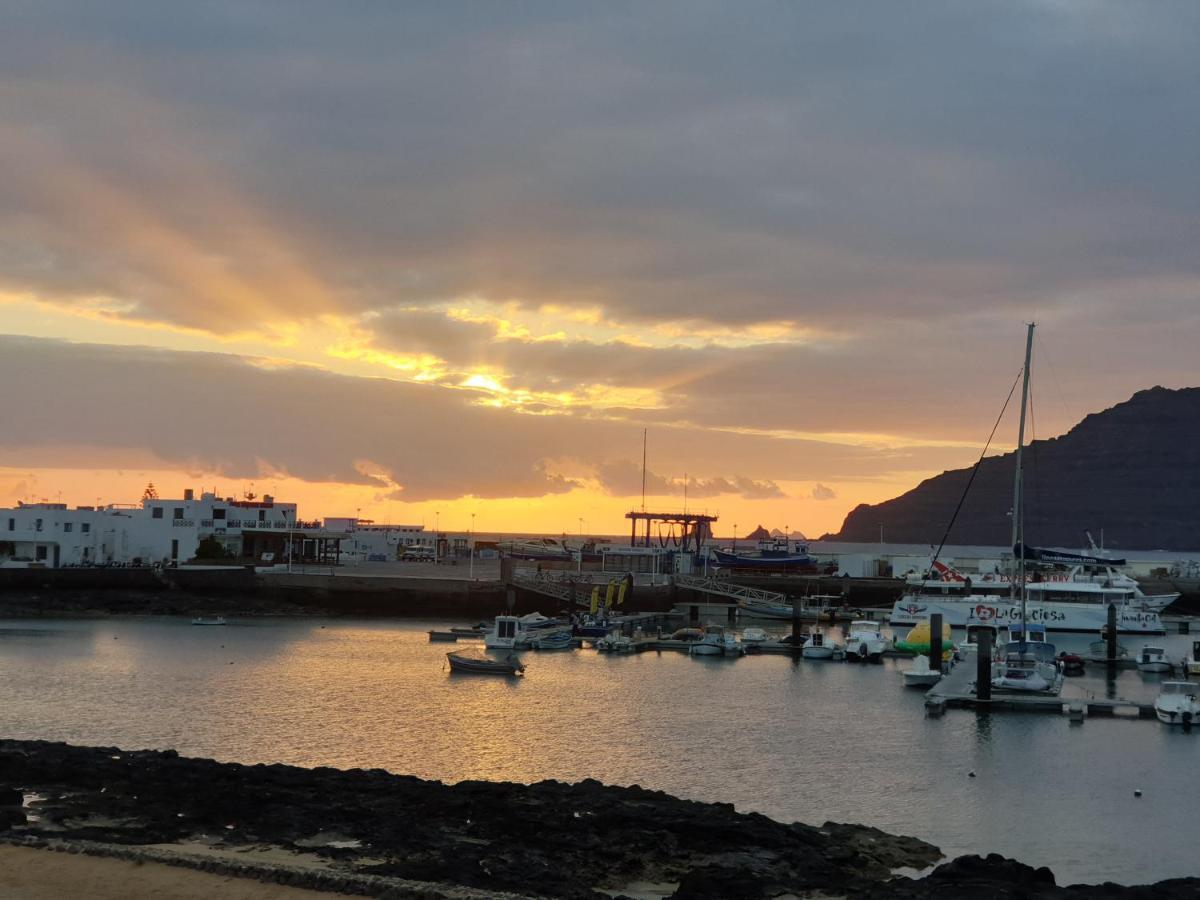 La Graciosa Camelia Beach Vistas Mar Caleta de Sebo Dış mekan fotoğraf