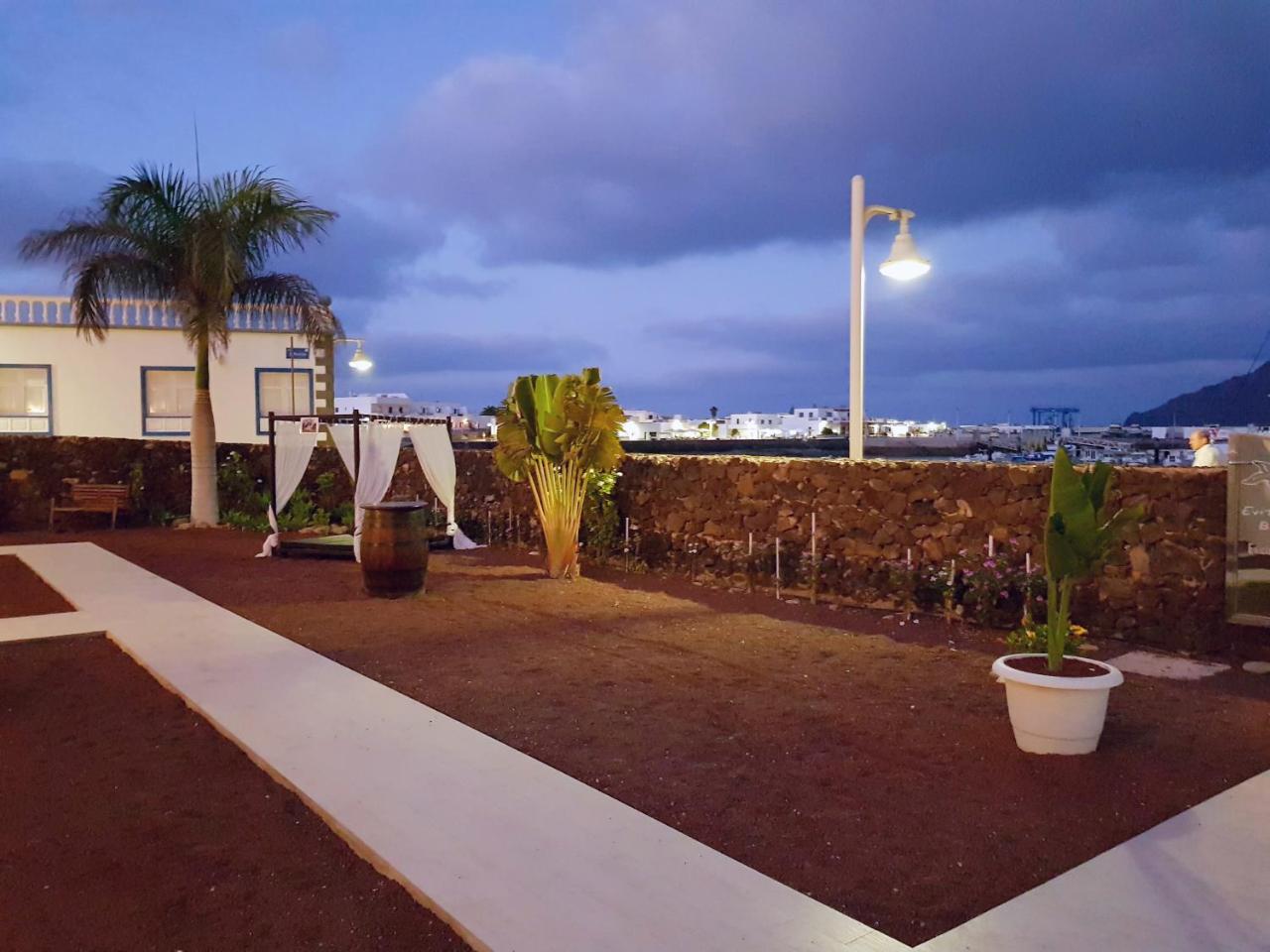 La Graciosa Camelia Beach Vistas Mar Caleta de Sebo Dış mekan fotoğraf